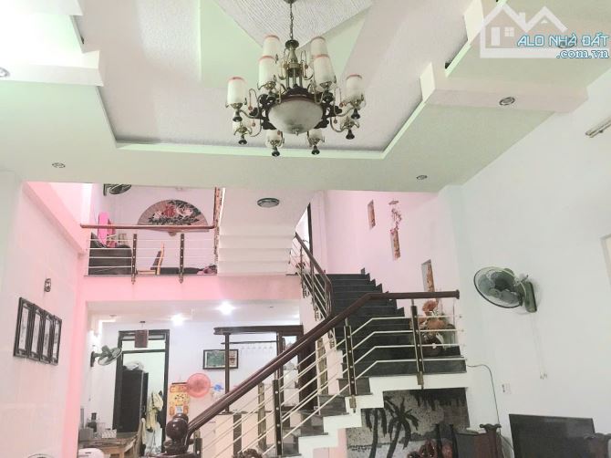 💥 Bán Nhà 2 tầng Mặt tiền Nguyễn Giản Thanh, Thanh Khê - DT 95m2 - Chỉ hơn 6 tỷ