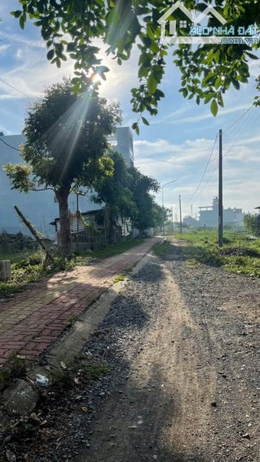 🏡 BÁN NỀN ĐẸP – KDC 135, Thị Trấn Bến Lức – Long An - 2 tỷ 450