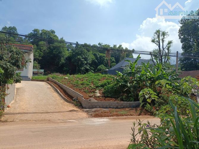 Đất Minh Quang, Ba Vì, mặt đường nhựa, 579m, 150m tc, view núi, nở hậu, gần TL, chỉ 2.6tỷ