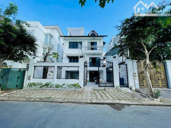 Siêu hiếm bán biệt thự 204 Nguyễn Văn Hưởng 12x20m 2 lầu 49 tỷ