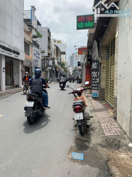 Bán nhà xinh lung linh MT Nguyễn TRọng Tuyển,  25m2, 2 lầu, hơn 6tỷ (2025P55)