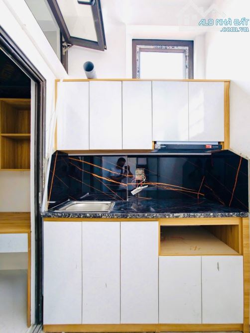 Siêu phẩm cân hộ dịch vụ Nguyễn Văn Trỗi HD. 80m2 24 phòng máy giặt 140 triệu tháng 7%