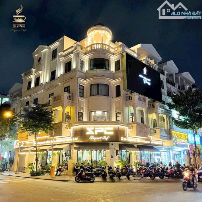 Bán gấp Villa Sư Vạn Hạnh Quận 10 Hấm 5 tầng chỉ 25 tỷ còn bớt