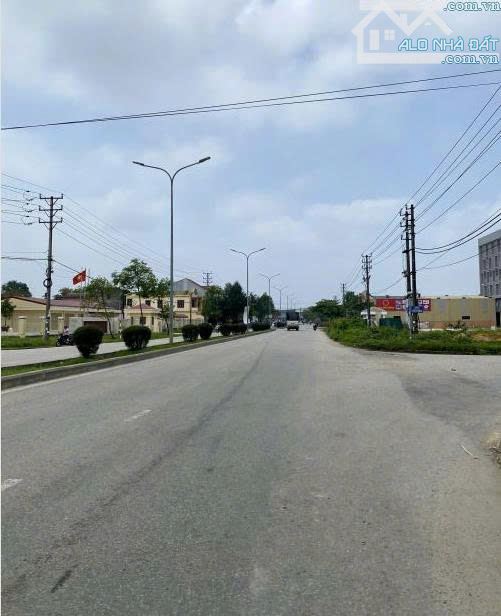 CẦN BÁN MẶT TIỀN KINH DOANH ĐƯỜNG RỘNG ĐỐI DIỆN CỔNG BỆNH VIỆN, bất động sản huế