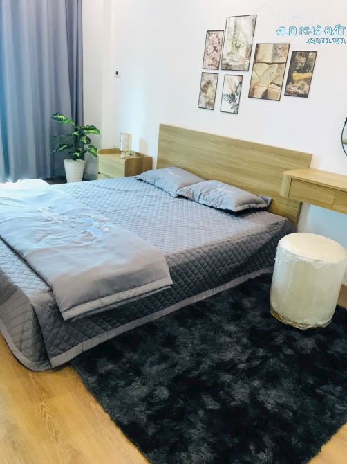 Yên Ngưu,Huỳnh Cung,298 Ngọc Hồi,38m 5 tầng 4.65 tỷ ngay chợ