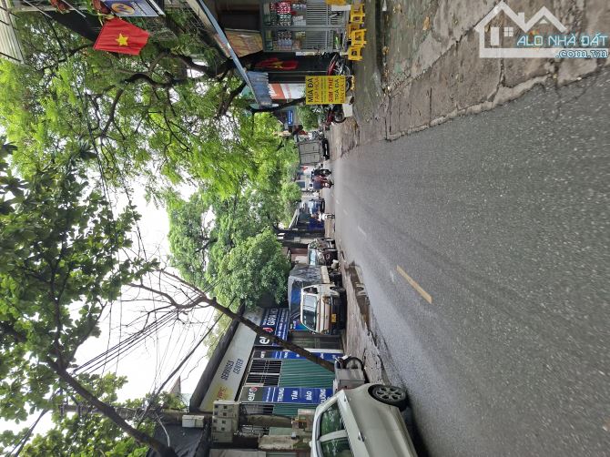 BÁN ĐẤT TẶNG NHÀ 5 TẦNG DT 62M2 Ở XUÂN PHƯƠNG – HÀ NỘI