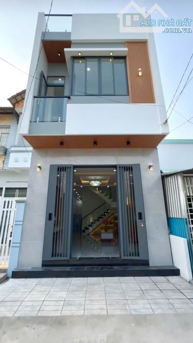 Bánh Nhà Phố Mặt Tiền Hẻm Lớn 499 Triệu Sổ Riêng Thổ Cư