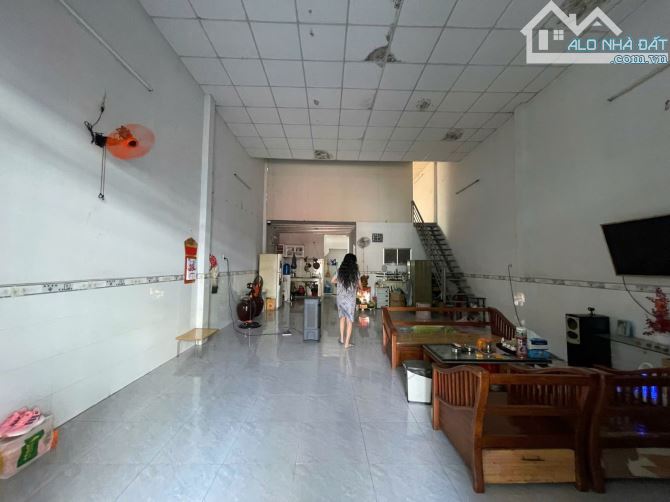 Bán gấp nhà 1 trệt 1 lửng 5.8x18m Hẻm xe hơi đường TTH21, Gía 5.3 tỷ