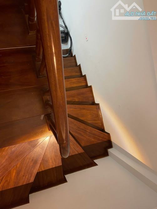 NHÀ TIỀN YÊN - NGÃ TƯ SƠN ĐỒNG 44M2x4 TẦNG LÔ GÓC, Ô TÔ ĐỖ CỬA, KINH DOANH