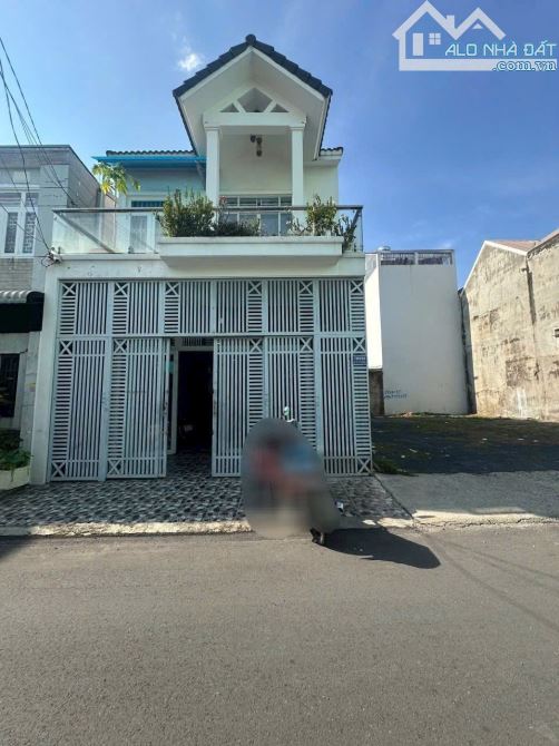 Bán nhà 1 trệt 1 lầu sổ riêng thổ cư p. Tam Hiệp