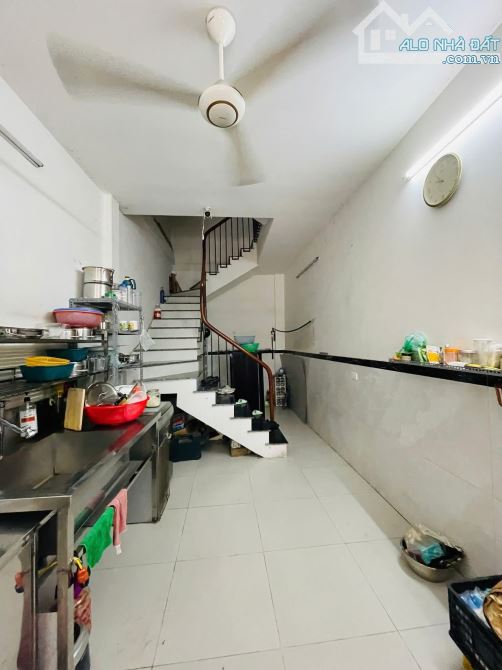 💥Bán nhà Đống Đa - Tây Sơn, vỉa hè, ô tô tránh, kinh doanh, 40m2 x 4 tầng, MT 3.4m