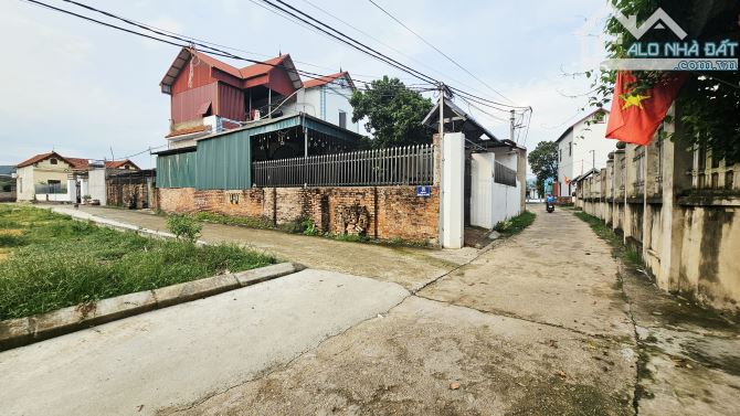 NỞ HẬU - OTO TRÁNH - CÁCH ĐƯỜNG 35 CHỈ 500M - CÁCH ĐƯỜNG BỜ KÊNH MINH PHÚ 400M