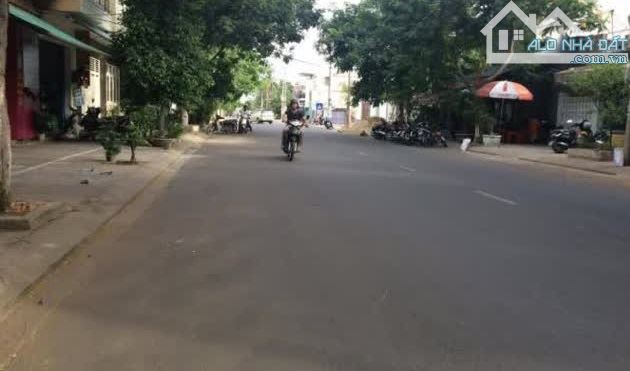 VIP! BÁN ĐẤT 3 MẶT TIỀN 705M2 – 17,99 TỶ - MT HUỲNH NGỌC HUỆ - Q. THANH KHÊ