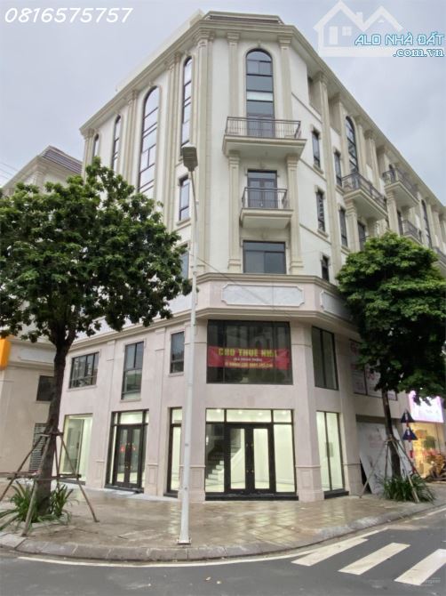 Cho thuê nhà mặt phố 7 tầng tại Him Lam Vạn Phúc, 100m2 mặt bằng, đẹp, nhiều tiện ích