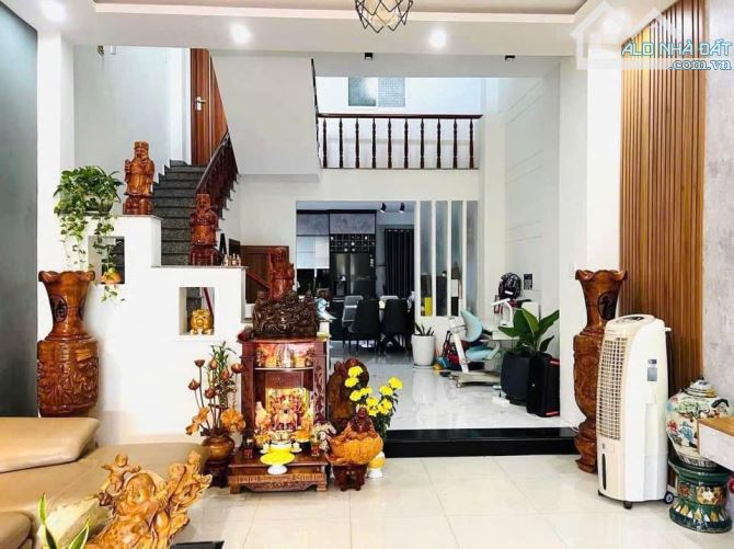 Siêu đầu tư.Nhà 160 m2 ngang 7 m kiệt Ô Tô tránh Hà huy Tập  giá 7,9 tỷ