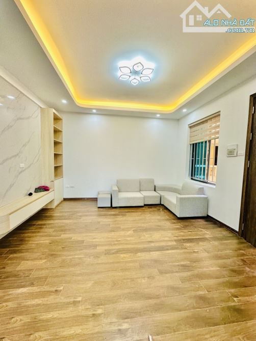 Bán căn hộ chung cư Trần Quý Kiên – Cầu Giấy, 65m², 2 ngủ, giá chỉ  hơn 4tỷ