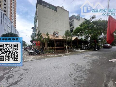 BÁN ĐẤT KHU LIỀN KỀ LỘC NINH – LÔ GÓC ĐANG KINH DOANH QUÁN CAFE – VỊ TRÍ SIÊU ĐẮC ĐỊA  S=6