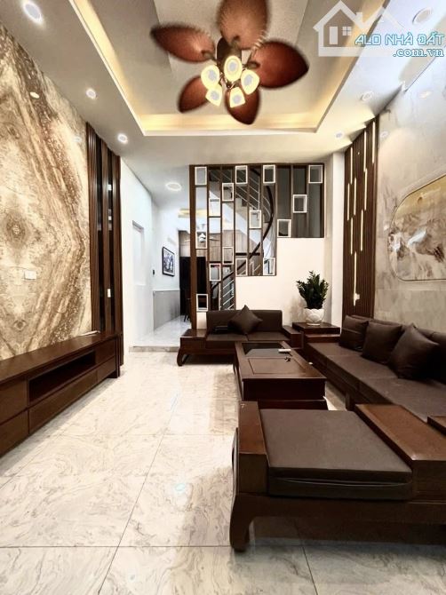 BÁN NHÀ KIM NGƯU – HAI BÀ TRƯNG, 4 TẦNG NỞ HẬU, TẶNG NỘI THẤT, NGÕ THÔNG, SÁT ĐƯỜNG Ô TÔ.