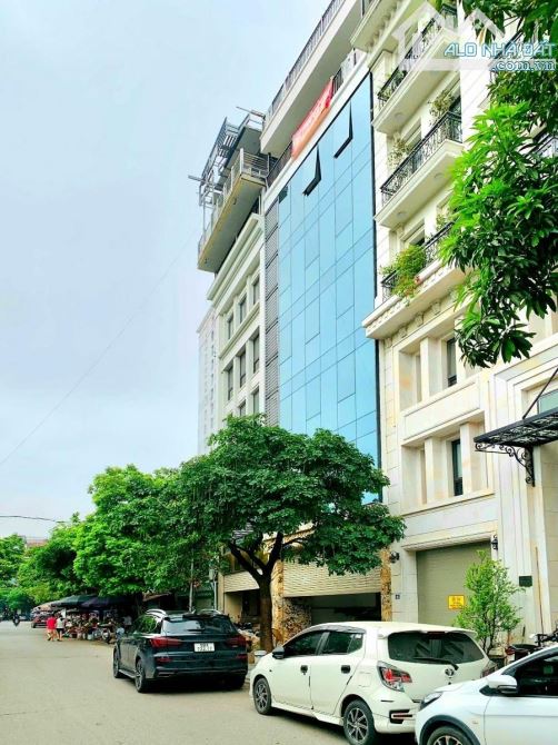 PHÂN LÔ ĐẸP NHẤT XUÂN LA 2 MẶT TIỀN 3 OTO TRÁNH VỈA HÈ KINH DOANH 72m MT 4.8m 22 Tỷ
