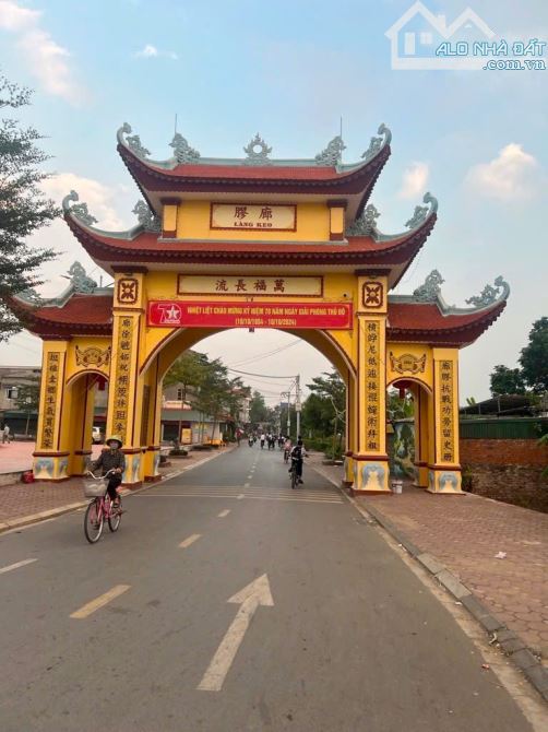 HỦ CẦN TIỀN BÁN RẺ CHO CÁC BÁC FULL THỔ CƯ, OTO VÀO ĐẤT. HÌNH THỬA ĐẸP, THÔNG SỐ VÀNG, GẦN
