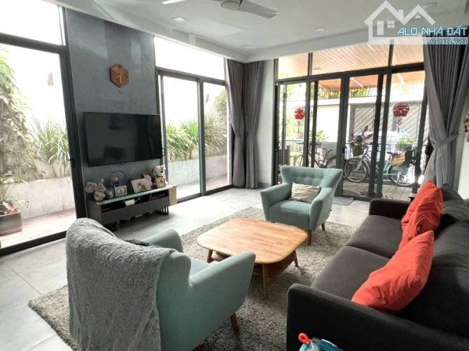 Biệt Thự Sân Vườn 155m2_6x26 – Chỉ 17,5 tỷ - Hẻm Xe Tải Khu Vip Bên Sông Hiệp Bình Chánh