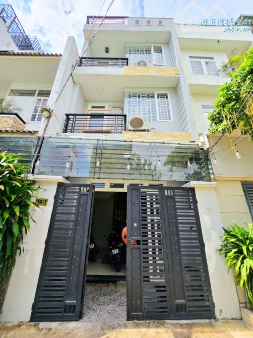 NHÀ PHỐ BÌNH TRƯNG ĐÔNG QUẬN 2 - 7.4 Tỷ - 56M2, 3 TẦNG, NGANG 4.4M, ĐƯỜNG Ô TÔ