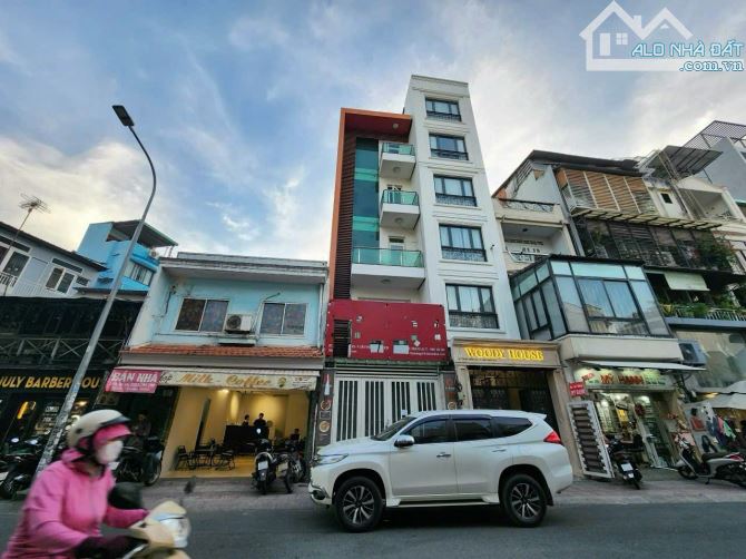 Bán gấp nhà 4 tầng Nguyễn Trọng Tuyển, P.8, Phú Nhuận – Hẻm ô tô – Gần Phan Đình Phùng – G