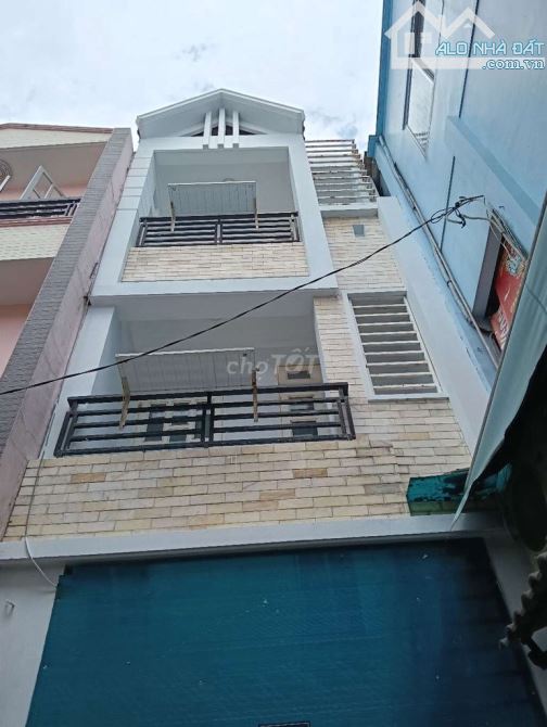 Nhà Hẻm 3 Gác 1/ Đoàn Văn Bơ, P.14, Quận 4 | 3,5 x 10 | Trệt 2 Lầu | 4PN 3WC | Giá 11tr