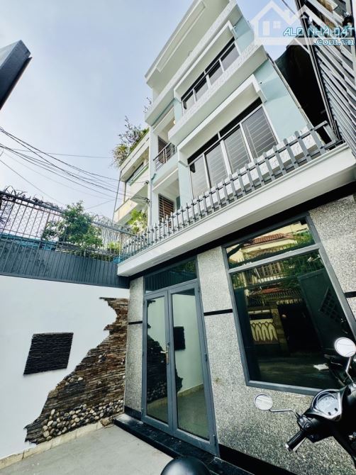 NHÀ MẶT TIỀN GIÁ HẺM - PHÚ NHUẬN - 60m2 - 4 TẦNG - 13 TỎI