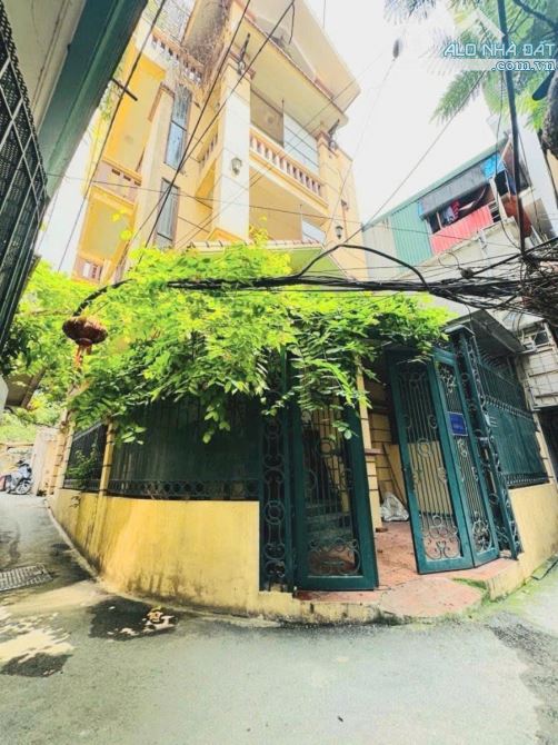 BIỆT THỰ TRÍCH SÀI - DT 92M2 x 4T - MT 18M - 16 TỶ - 3 MẶT NGÕ - GẦN HỒ - CHỦ LÃNH ĐẠO
