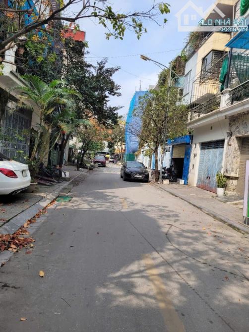 BÁN NHÀ LIỀN KỀ VĂN PHÚ PHÚ LA HÀ ĐÔNG DT.50M .MT 3,2M GIÁ CHỈ 12,5 TỶ SỔ ĐỎ CHÍNH CHỦ