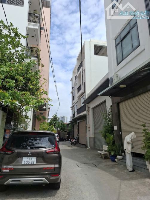 VÕ THỊ NHỜ, CHỈ 8.5TỶ NHÀ ĐẸP 4 TẦNG, ÔTÔ NGỦ TRONG NHÀ, GẦN VINCOM, TRẦN TRỌNG CUNG