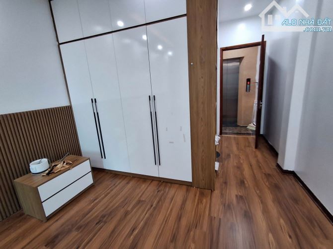BÁN NHÀ PHÂN LÔ 918 PHÚC ĐỒNG 45M-6TẦNG-4mt.13.9TỶ THANG MÁY  Ô TÔ TRÁNH KINH DOANH NHỎ