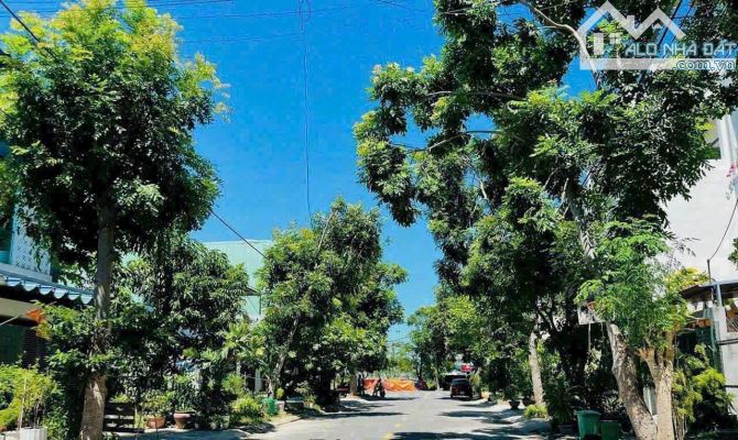 Bán cặp đất đường Đa Phước 2 khu Nam Việt Á, vài bước ra sông, được xây cao tầng!