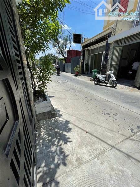 Quốc Lộ 1A P.BHH B - giáp Tân Phú - 80m2 (5.8x13) - HXT 8m thông - 2T 3PN 3WC - nhỉnh 4 tỷ