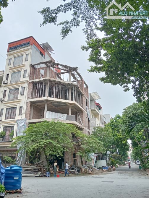 Bán nhà LK Ngô Thì Nhậm, Hà Đông - Phân lô, vỉa hè, ô tô tránh - DT55m2, MT5.5m, 4tầng