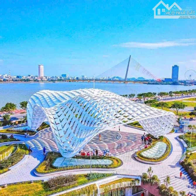 Bán đất biển tặng nhà 4 tầng kiệt ô tô Trần Văn Dư _ 300m2 _ 39 tỷ.