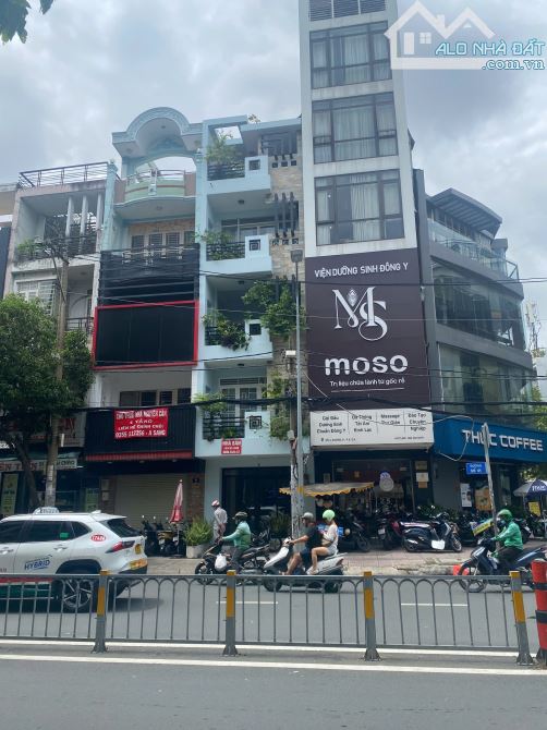 BÁN GẤP MT KHÁNH HỘI.P6-Q4,DT:4,2X18M, 5 TẦNG, GIÁ 28 TỶ