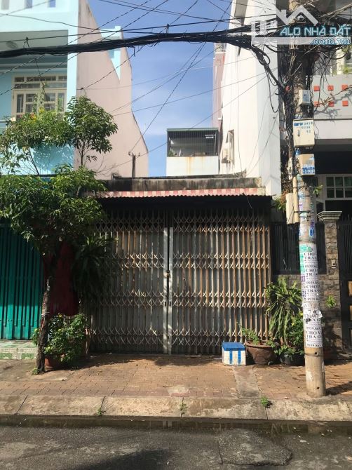 Mặt tiền Trần Thủ Độ, Phú Thạnh, DT4.3x19m, cấp 4, giá 9.9 tỷ