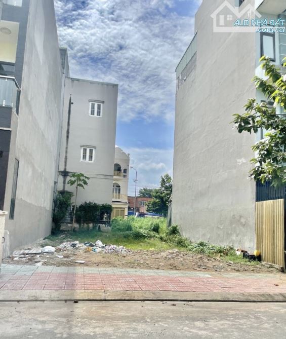 🔥 Bán THÁO Lô Đất 125m² - Tái Định Cư Lộc An -  GIÁ HẠ NHIỆT 2.5 Tỷ!