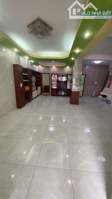💥Chung cư 234 Phan Văn TRị, Bình Thạnh - 74m2 chỉ 3ty050 có thang máy có sổ riêng, bớt ộc