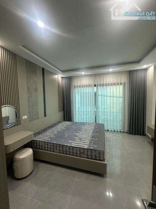 Bán nhà Galaxy Vạn Phúc, Hà Đông, kinh doanh, ô tô, 52m2, 5 tầng thang máy, mặt tiền 4,5m,