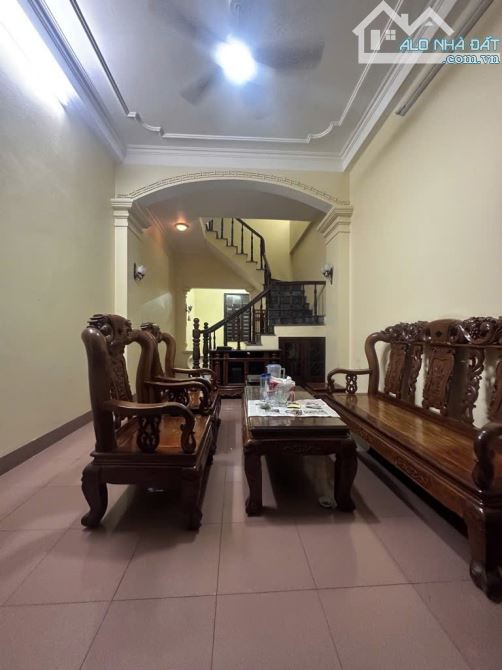 Bán nhà khu Xuân La – Tây Hồ, 110m2 x 4T, Ngõ Thông, Kinh Doanh, Gần Hồ, Giá 17.1 Tỷ