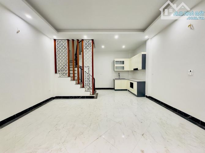 TRƯƠNG ĐỊNH - 46M2 - 7.1 TỶ - 10M Ô TÔ ĐẬU - 4 NGỦ