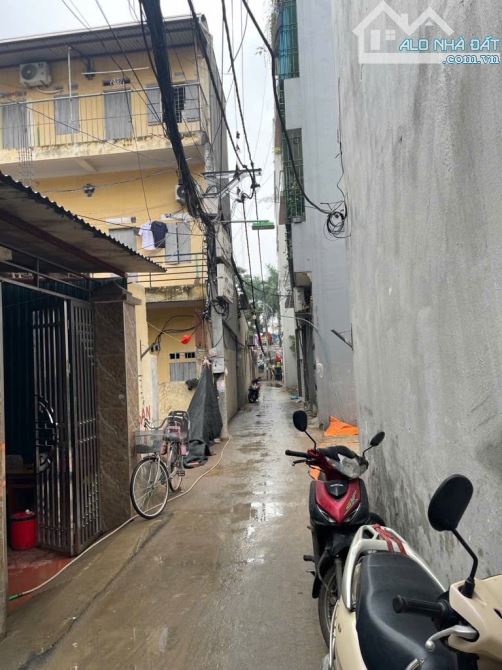Bán gấp nhà cấp 4 Quang Tiến 80m², ngõ nông, ô tô vào gần - giá chỉ 11,6 tỷ