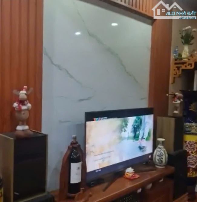BÁN NHANH CĂN HỘ CHUNG CƯ 64M2 HỒNG HÀ - 2 NGỦ - BAN CÔNG - FULL NỘI THẤT - 3.X TỶ