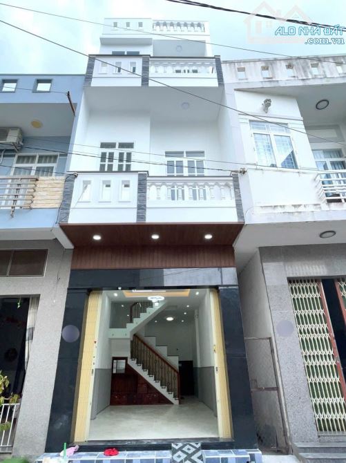 CHUYỂN NHƯỢNG NHÀ 3 TẦNG MỚI, ĐƯỜNG NỘI BỘ Ô TÔ LÊ THANH NGHỊ GIÁ RẺ NHẤT KHU, QUI NHƠN.