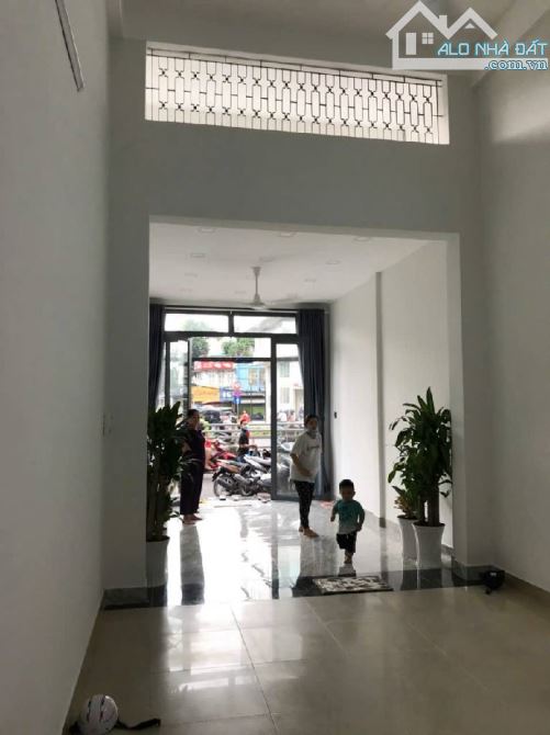 PHẠM THẾ HIỂN – 55M² – 12 TỶ – P.5 Q.8 – MẶT TIỀN KINH DOANH – THU NHẬP 22TR/THÁNG