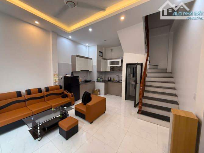 Chính chủ Bán nhà 3 tầng - đầu tư khu vực trần lãm