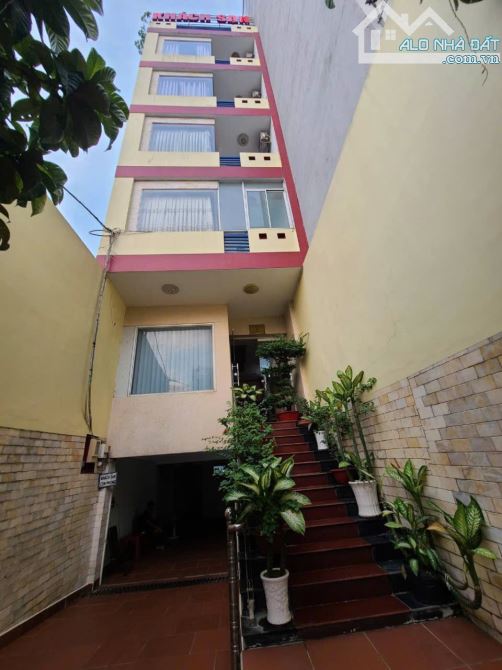 🌸🍀🌸 KHÁCH SẠN 6TẦNG MẶT TIỀN đường HÀ HUY GIÁP phường THẠNH LỘC(APĐ )Q12 , DT 139m2(5x2